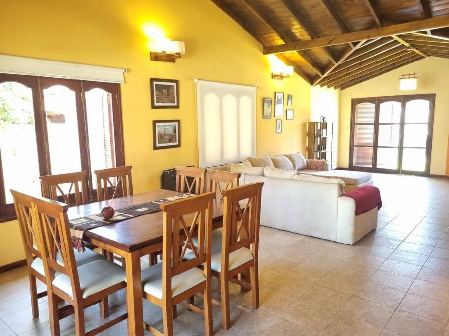 Casa Con Pileta La Serena Holiday home *